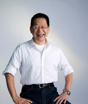 石齐平 凤凰卫视《金石财经》评论员、香港中文大学及亚太研究所研究员.jpg